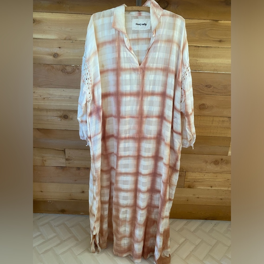 STORY MFG dress natural dye w crochet details